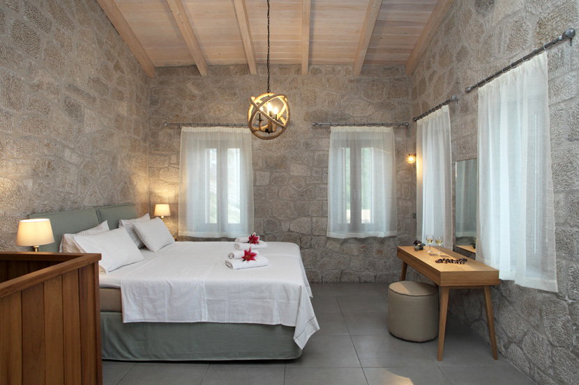 Lefkada Villas For Rent, Milos Paradise Villas, Agios Niktas